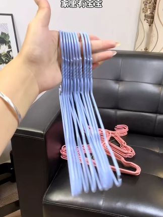 28厘米30支凹槽防滑干湿两用0-6岁宝宝儿童衣架收纳衣架儿童#儿童衣架 #防滑衣架 #宝宝衣架 #衣架收纳 #儿童用品