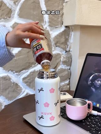 Kavk卡维可学生可爱大容量保温吸管杯陶瓷便携上学女生喝水水杯#学生保温杯 #Kavk卡维可 #陶瓷杯 #保温吸管杯 #女生水杯