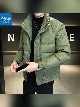 真维斯Jeanswest男士羽绒服轻薄外套秋冬季时尚潮流立领短款夹克 #男士羽绒服 #秋冬穿搭 #轻薄短款 #时尚潮流 #真维斯