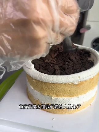 朋也巧克力薄脆涂层薄脆榛子脆黄油薄脆蛋糕夹心馅料甜品烘焙原料#巧克力薄脆 #巧克力薄脆怎么做 #巧克力薄脆片