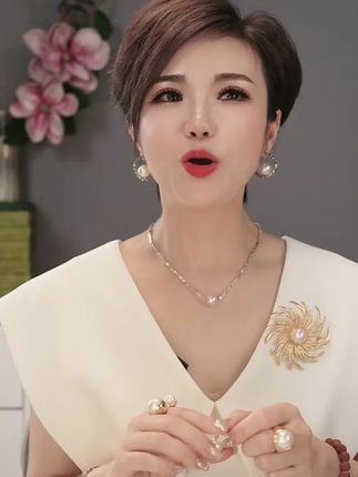 铜合金无非金属耳饰 气质轻奢时尚百搭复古碎银高级试试耳环#热门 #热点新闻事件 #热门音乐🔥 #热点小助手 #热门短剧推荐 @DOU+小助手