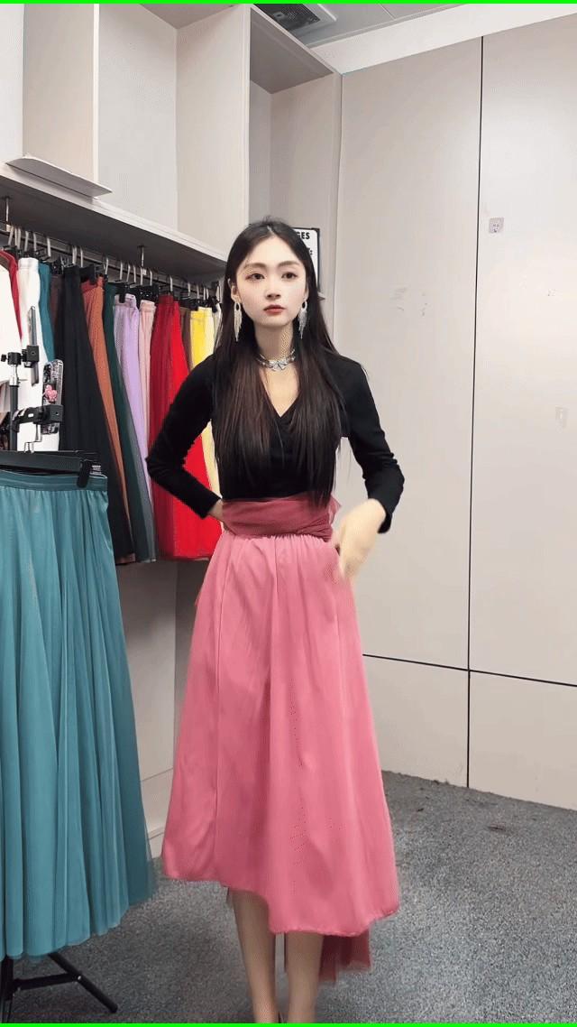 春秋长裙720度20米网纱裙春夏显瘦大摆A字裙纱裙半身裙#显瘦穿搭 #显高显瘦显腿长 #时尚穿搭 #半身裙 #通勤穿搭