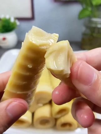 爆汁的满足感。最近的快乐,是手剥笋给的 #好吃到停不下来 #哇又便宜又好吃 #真材实料才能做出好味 道 #干净卫生吃的放心