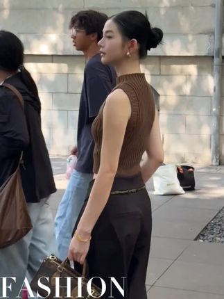 #张予曦毕雯珺真拍了红裙抱 #深情眼 #张予曦 #毕雯珺