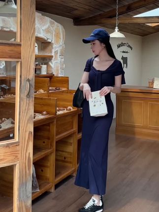 养好性格 提升自己 该来的都会来的 #松弛感穿搭 #简约气质 #显瘦遮肉