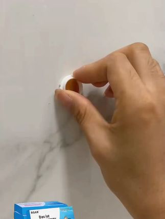 卫生间有小飞虫,是大量细菌的生成,杀虫剂灭不掉,现在都用这种,放在卫生间不占地方,可消灭多种虫子,对人体无伤害 #小飞虫怎么办 #小飞虫怎么消灭 #卫生间小飞虫清除办法 #卫生间小飞虫 #蛾蚋