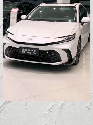 丰田汉兰达凯美瑞荣放威兰达卡罗拉方向盘套真皮翻毛碳纤汽车把套#丰田方向盘套 #真皮翻毛 #碳纤材质 #汽车用品 #驾驶体验