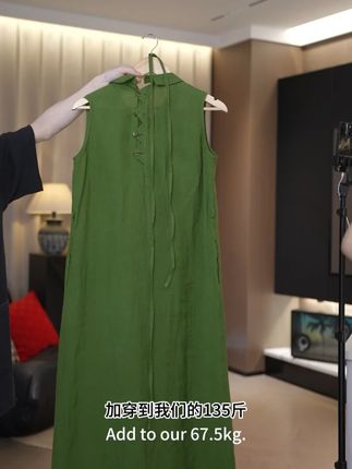 【AS醉显白】25新法式复古优雅森系无袖收腰连衣长裙#穿出高级感 #连衣裙 #每日搭配分享👗时尚穿搭 #品质女装 #今天穿什么
