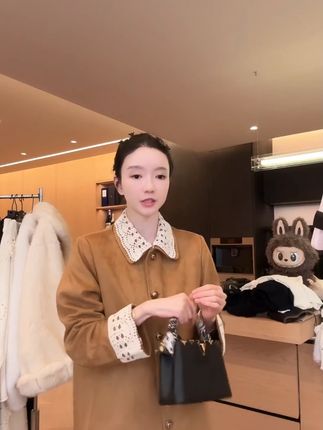 Zwinnie/詹维尼【古铜蕾丝棉服】设计感秋季轻奢棉服 GYT202581#穿出高级感 #品质女装 #今天穿什么 #今日穿搭look #搭配分享