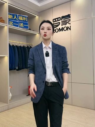 为你的衣橱增添一抹亮色:罗蒙秋季绵羊毛西服系列上市啦! #色彩搭配 #西装风格 #秋季潮流