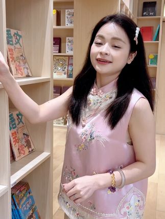 零基础给孩子做英语启蒙,用这本书磨耳朵吧,通过金字塔扩句法,从字母到单词再到句子,循序渐进的让孩子开口说英语#英语启蒙 #分级阅读