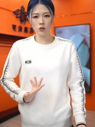 欧版秋冬款长袖打底套头时尚休闲百搭男士圆领卫衣宽松2368 #品质男装 #男生穿搭 #商务休闲 #上衣 #百搭