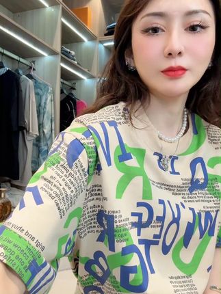 撞色彩拼设计款短袖拼接满印 #短袖t恤 #夏季新款 #谁穿谁好看