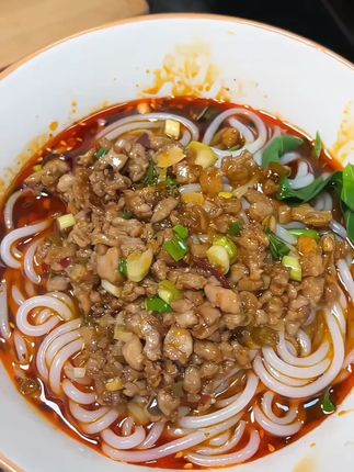 #嗦粉 #贵州干米粉 #百吃不厌 #贵州美食 #地方特色美食
