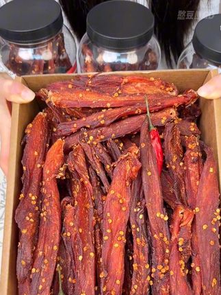 比牛肉干好吃,比牛肉干便宜的#风干鸡肉条 你吃过吗?#吃货必备 #解馋 #美食 #零食推荐