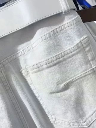 2025早秋新款大码女装高腰弯刀牛仔阔腿裤梨形身材窄版拖地香蕉裤#时尚穿搭时尚穿搭时 #穿搭干货 #穿搭穿搭 #夏季穿搭 #时尚搭配服装 @DOU+上热门 @巨量千川 @小店随心推