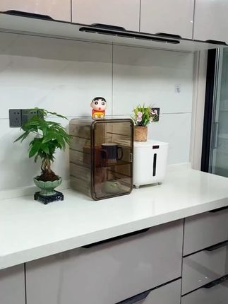 这个四层置物架不错,平时可以放水杯茶杯,还可以当个化妆品收纳盒#置物架 #收纳整理   #收纳架  #桌面收纳  #美观实用