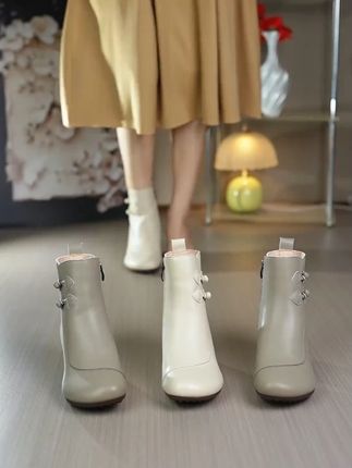 秋冬季复古民族风中跟真皮妈妈鞋短靴女中老年百搭软底女靴 #好鞋推荐 #女鞋 #好穿又好搭 #百搭鞋子 #百里时尚舒适短靴