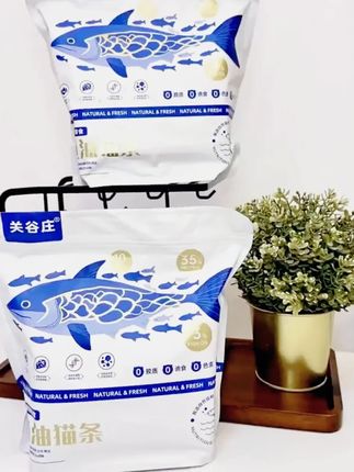关谷庄猫咪零食猫条羊奶鱼油营养补水湿粮成幼猫罐头猫零食湿粮包#湿粮包 #羊奶湿粮包 #补水湿粮包 #罐头 #猫咪罐头