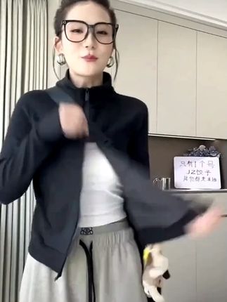 立领薄绒老钱风短外套 #轻量薄绒 #老钱风 #内搭外套