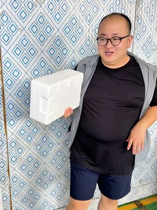 秋润正当时,蚝鲜藴滋养,用鲜生蚝做的麻辣海鲜真的很好吃,鲜嫩的生蚝搭配秘制汤汁,一口下去鲜嫩多汁,根本停不下来!#生蚝#麻辣生蚝#海鲜原产地