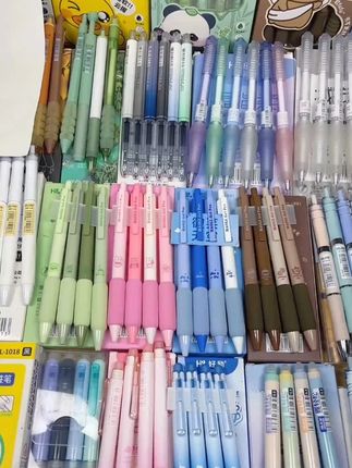 三年级入门可以先用这款可擦笔#中性笔 #文具控 #学生党必备 #笔 #可擦笔