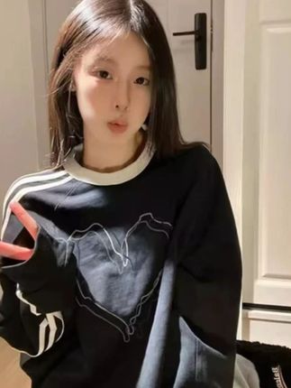 CKKOR美式潮牌印花三杠圆领卫衣女春秋加绒加厚ins宽松慵懒风上衣#显瘦穿搭#显瘦遮肉#简约搭配#显瘦#时髦精