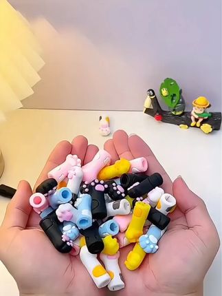 卡通可爱超萌猫爪铅笔帽儿童小学生铅笔套铅笔盖保护套握笔器适用 #铅笔帽 #学生铅笔套 #铅笔套 #铅笔盖 #猫爪铅笔帽