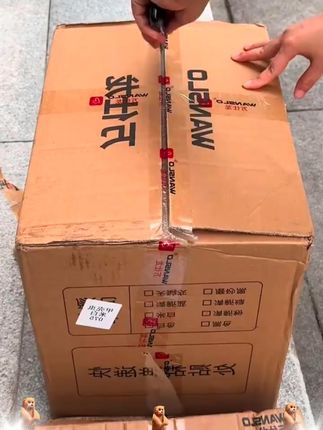 万仕龙电动车后备箱通用爱玛雅迪台铃适用踏板摩托车靠背尾箱储物 #电动车后备箱 #电动车尾箱 #储物箱后备箱 #电动车防水后备箱 #户外用品