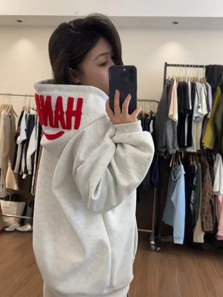 卫衣季节到啦!!! #今日穿搭look #卫衣 #卫衣穿搭 #早秋穿搭 #男女同款