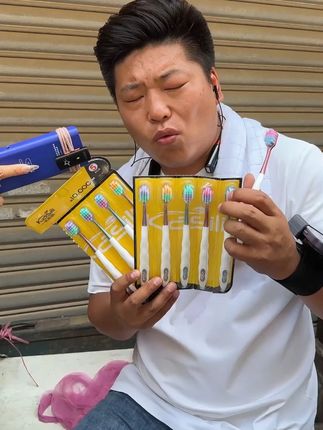 【福利】卡斯丽 成人家庭独立可拆卸包装柔软牙刷万毛宽头软毛牙刷#牙刷 #牙刷推荐 #卡斯丽 #生活必备 #游三