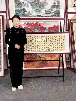 无论是在青春飞扬的18岁,在沉稳持重的38岁,在阅尽沧桑的58岁,都要有一幅青云志#青云志 #字画 #挂画 #手写 #书房挂画