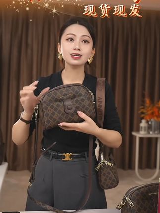 悠鸥轻奢潮流斜挎包防水女款女式小包复古时尚手拎包百搭6056 #美包分享#包包推荐#包包控#斜挎包#时尚单品