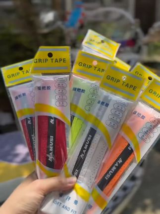 摩托车踏板电动车手把带 吸汗带 缠绕式安装 提升手感 全新舒适#摩托手把带 #电动车配件 #吸汗带 #骑行舒适 #手把装饰