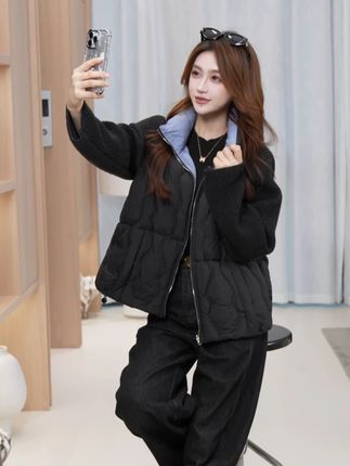 2025第一件羽绒服,就选鸭鸭这款秋上新双面可穿羽绒服,现在反季两折都不到呢!#鸭鸭羽绒服 #鸭鸭反季羽绒服