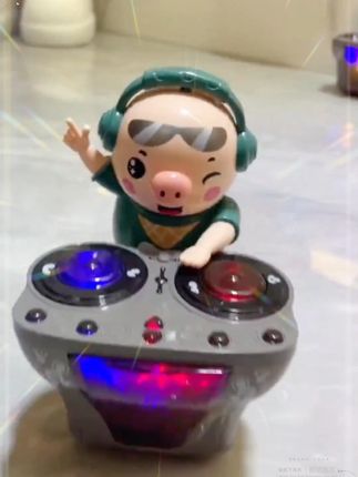 【享儿乐选】小猪电动打碟派对摇摆炫彩灯光DJ #新奇特玩具 #玩具车 #网红玩具 #儿童好物 #l