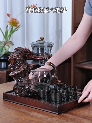 磁吸公道杯超方便,一靠近就自动出汤#自动茶具 #磁吸茶具 #茶具套装 #唐丰凤翥龙翔自动茶具