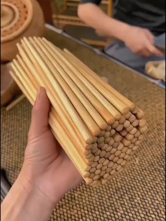 家用筷子天然竹木筷子无漆无蜡中式24cm竹筷酒店食堂酒店高档筷子#筷子 #天然竹木筷子 #筷子推荐
