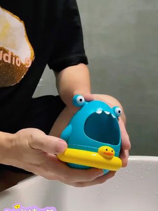 ingBaby/迎贝宝宝洗澡鲨鱼螃蟹吐泡泡戏水浴室洗澡玩具儿童玩水#儿童玩具 #萌物 #童心童趣 #宝宝玩具
