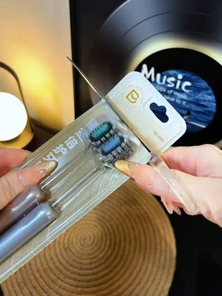 贝德玛新出的这款螺旋弹力#牙刷 ,真的巨好用,中间凸起的刷毛还能清理牙齿的沟沟壑壑、边边角角,刷的又快又干净~#山型凸面牙刷 #牙刷推荐 #情侣牙刷 #刷牙