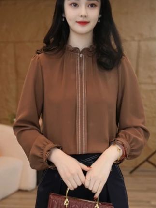 【小陈甄选】流光风曼贝衬衫女士高级显瘦8591377B摩卡棕气质衬衣#穿出自己的风格 #每日穿搭 #时尚女装 #洋气减龄 #优雅知性 @小店随心推 @巨量千川 @DOU+上热门