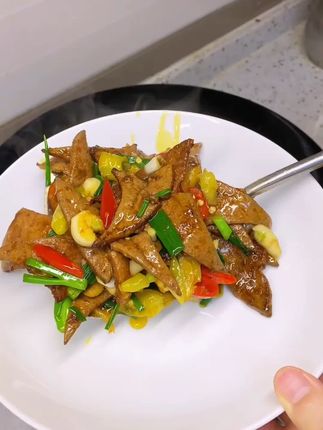 #泡椒 风味的火爆菜 真的怎么吃都不腻#川菜 #辣三宝