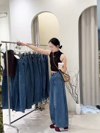弯刀牛仔裤女宽松阔腿裤秋显瘦哈伦裤梨型身材高腰显瘦松弛老爹裤