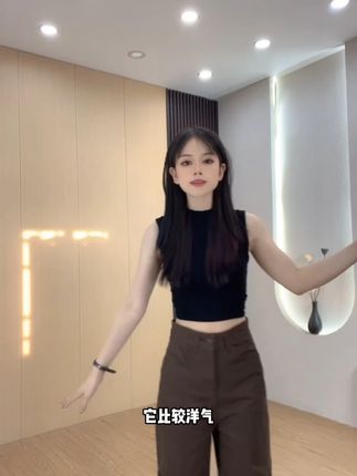 小个子定制美式复古工装牛仔裤女小个子高腰直筒阔腿裤牛仔裤#显瘦穿搭#ootd穿搭#时髦精#小众设计感#谁穿谁好看系列