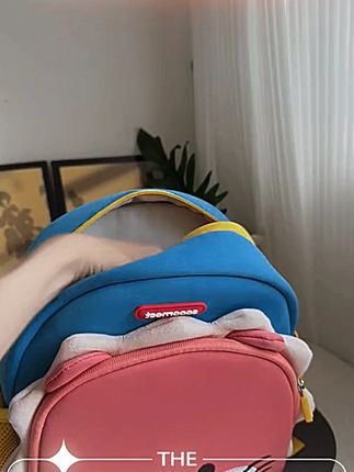 儿童水杯上学专用塑料吸管杯耐高温女生高颜值可爱杯子大容量水壶#高颜值水杯 #吸管杯 #塑料杯