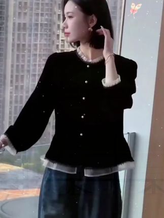 法式假两件衬衫秋季新款百搭休闲显瘦设计感时尚丝绒上衣#无限回购的宝藏单品 #时尚百搭 #休闲穿搭 #显瘦遮肉 #百搭上衣