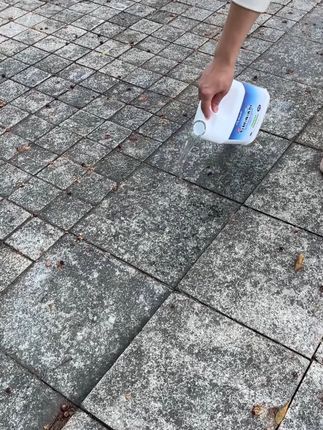 院子石材地板发黑发黄不好清洗就用它#石材清洗剂
