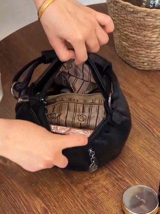 #包包种草 #皮带 #穿出高级感 #包包 #美包分享