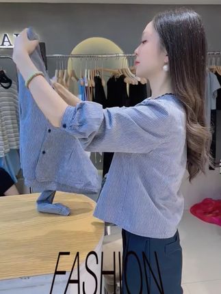 #张予曦毕雯珺真拍了红裙抱 #深情眼 #张予曦 #毕雯珺