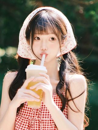 #李羲承符神颜 #李羲承直拍 #李羲承让粉丝闭眼 #李羲承的无限魅力 #穿搭分享